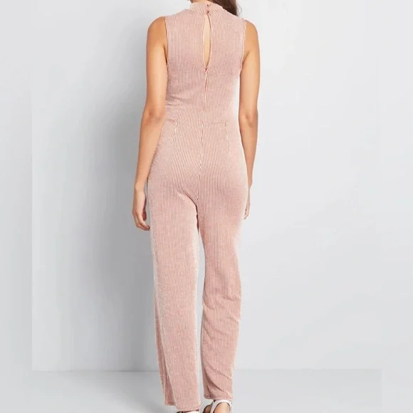 ModCloth Jumpsuit Sz Small For The Bliss Of It Striped Flare Retro Pinup Cut Out - Picture 4 of 12